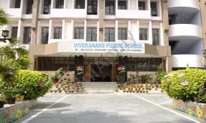 Vivekanand Public School, Anand Vihar, Delhi School Building