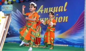 Waves International School