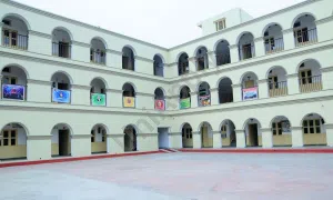 Chhoturam Public School, Bakhtawarpur, Delhi School Building