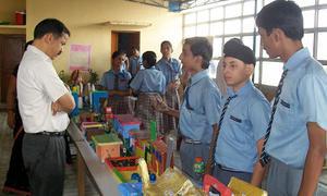 Delhi International Happy School, Bhogal, Jangpura, Delhi