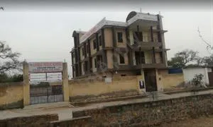 Akshay Public School, Kakrola, Delhi School Building