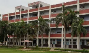 Holy World School, Arjun Park, Nangli Sakrawati, Delhi School Building