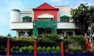 Mother's Pride, Punjabi Bagh, Delhi School Building