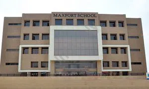 Maxfort School, Guru Harkishan Nagar, Paschim Vihar, Delhi School Building