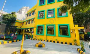 Indo American Montessori Pre School, Dlf Phase 4, Gurugram School Building
