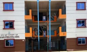 SM Rank International School