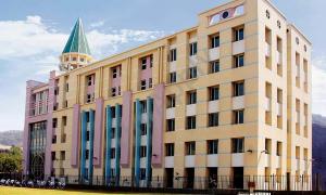 Hiranandani International School