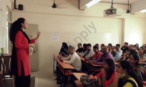 Nirmala Memorial Foundation College of Commerce, Malad East, Mumbai