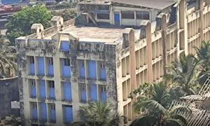 SVP Junior College of Commerce and Science, Mhb Colony, Dahisar East, Mumbai School Building