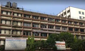 Sree Narayana Guru High School, Chembur East, Mumbai School Building