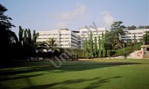 Holy Family High School & Junior College, Chakala, Andheri East, Mumbai School Building