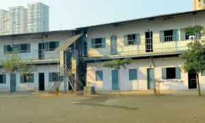 Madni High School, Momin Nagar, Jogeshwari West, Mumbai School Building