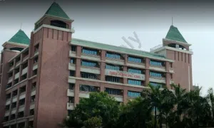 Thakur International School, Kandivali West, Mumbai School Building