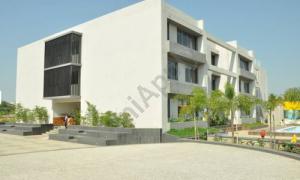 Viraj Shri Ram Centennial School