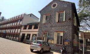 St. Anthony High School, Camp, Pune