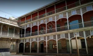 M E S Boys High School & Junior College, Sadashiv Peth, Pune School Building