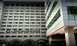 N. L. Dalmia High School, Sector 1, Mira Road East, Thane School Building