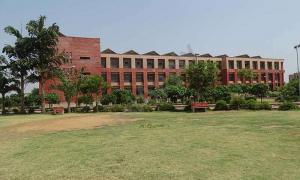 Gautam Budh Balak Inter College, Knowledge Park 5, Greater Noida