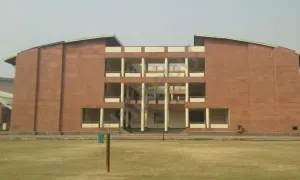 Panchsheel Balak Inter college, Sector 91, Noida School Building