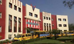 East Delhi Public School