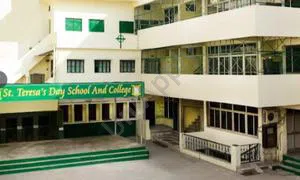 St. Teresa’S Day School, Aminabad, Lucknow