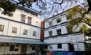 St. Pauls Mission School, Scott Lane, Kolkata