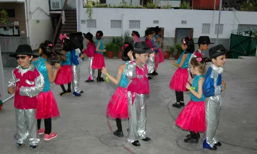 Crescent School, Darya Ganj, Delhi Dance