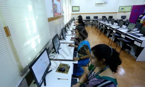 Bal Bhavan Public School, Mayur Vihar Phase 2, Delhi Computer Lab 1