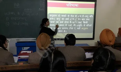 Dashmesh Public School, Vivek Vihar, Delhi Smart Classes
