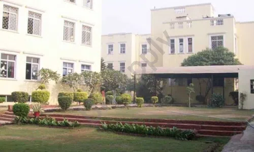 East Point School, Vasundhara Enclave, Delhi School Building 1