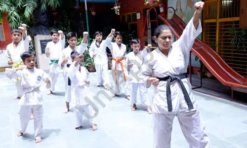 Keshav Vidya Mandir Model School, Vinod Nagar, Mandawali, Delhi Karate