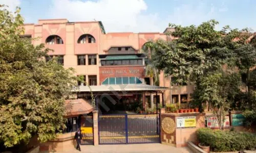 Mayur Public School, Ip Extension, Patparganj, Delhi School Building 1