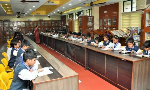 Mayur Public School, Ip Extension, Patparganj, Delhi Library/Reading Room