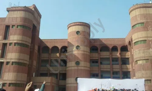 Modern Public School, Rishab Vihar, Karkardooma, Delhi School Building