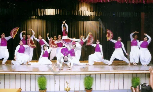 Mother's Global School, Preet Vihar, Delhi Dance