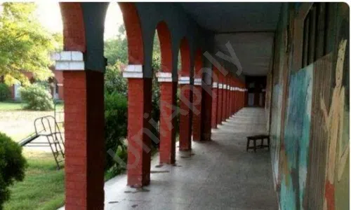 Mater Dei School, Government Officers Colony, India Gate, Delhi School Infrastructure