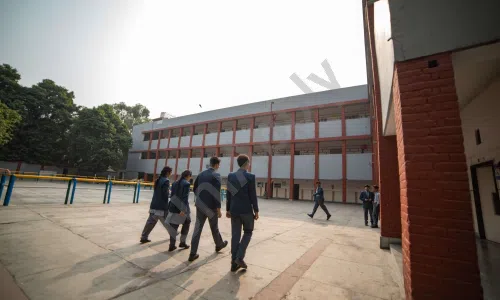 Lilawati Vidya Mandir Senior Secondary School, Shakti Nagar, Delhi School Building 1