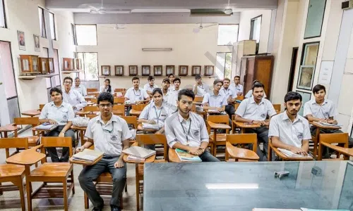 St. Xavier's Senior Secondary School, Ludlow Castle, Civil Lines, Delhi Classroom
