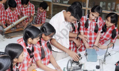 Swami Hariharanand Public School, Yamuna Bazar, Kashmiri Gate, Delhi Robotics Lab