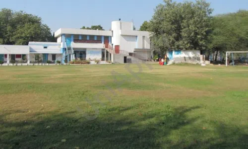 United English Medium School, Ludlow Castle, Civil Lines, Delhi Playground