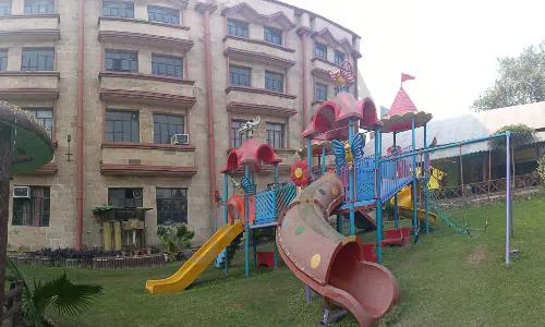 Flora Dale Senior Secondary School, Dilshad Garden, Delhi School Infrastructure