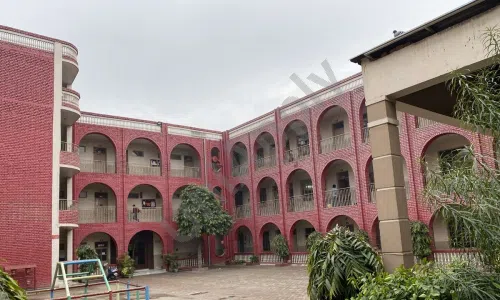 Bhagirathi Bal Shiksha Secondary School, Dayalpur Extension, New Mustafabad, Delhi School Building 1