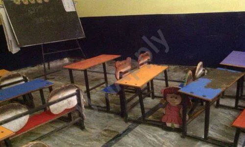 Jogendra Public School, Karawal Nagar, Delhi Classroom