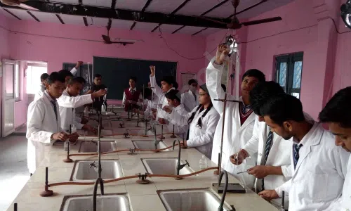 Jeevan Jyoti Senior Secondary School, Sadatpur Extension, Karawal Nagar, Delhi Science Lab