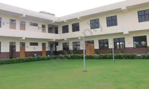BR International School, Mungeshpur, Delhi School Building