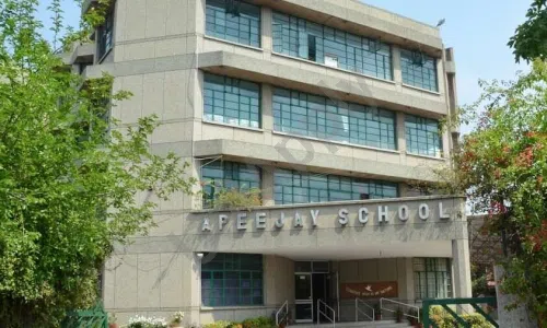Apeejay School, Sainik Vihar, Pitampura, Delhi School Building