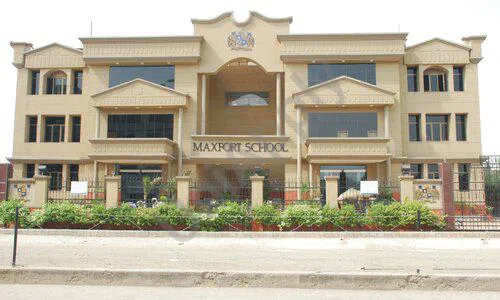 Maxfort School, H-block, Pitampura, Delhi School Building