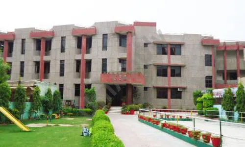 Jagannath International School, Pushpanjali Enclave, Pitampura, Delhi School Building