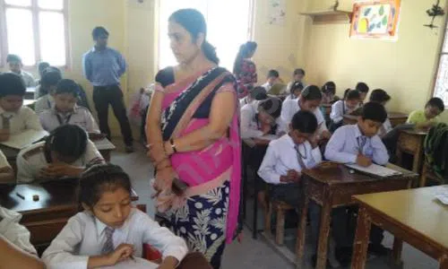 Rohini Public School, Rohini, Delhi Classroom