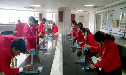 G.D. Goenka Public School, Sector 22, Rohini, Delhi Science Lab 1